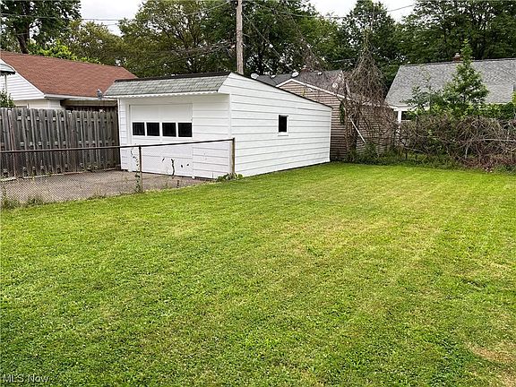 3rd image of 4927 W 13th St