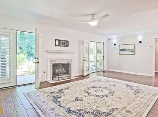 5400 Roswell Rd APT N12, Sandy Springs, GA 30342