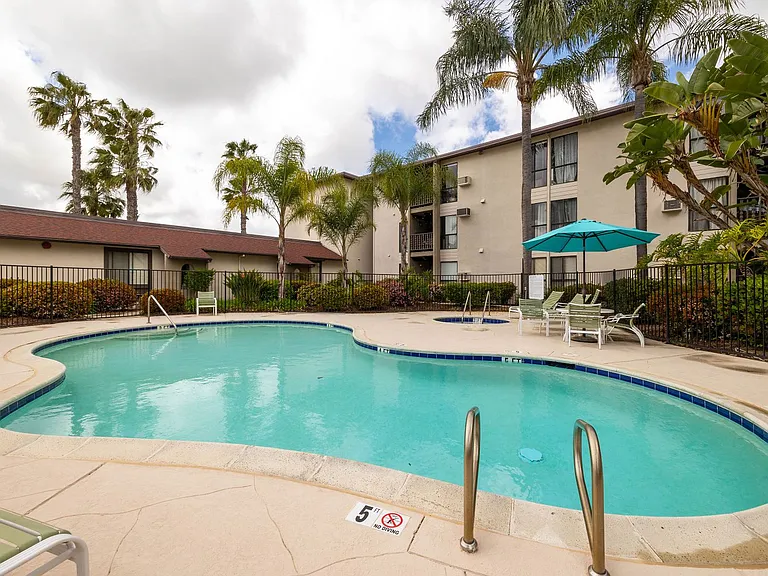 6924 Hyde Park Dr #107 — Photo 12