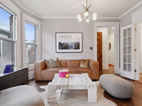 599 Laurel Ave APT 6W, Saint Paul, MN 55102