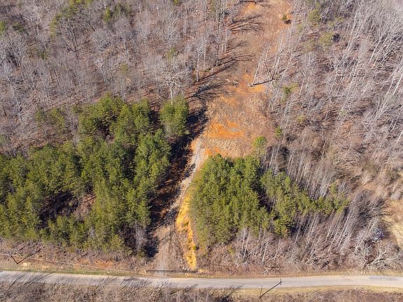 5th image of 1150 Galyon Rd