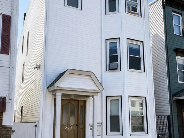 267 Havre St APT 2, Boston, MA 02128