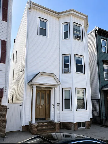 267 Havre St #2 Photo 1