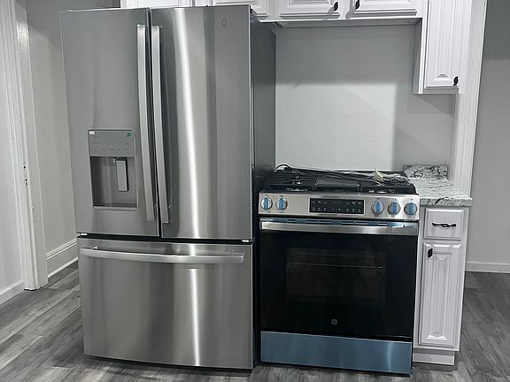2nd image of 19 Rankin St Floor 2