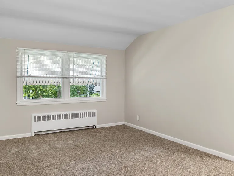 3140 S 48th St #3 — Photo 3