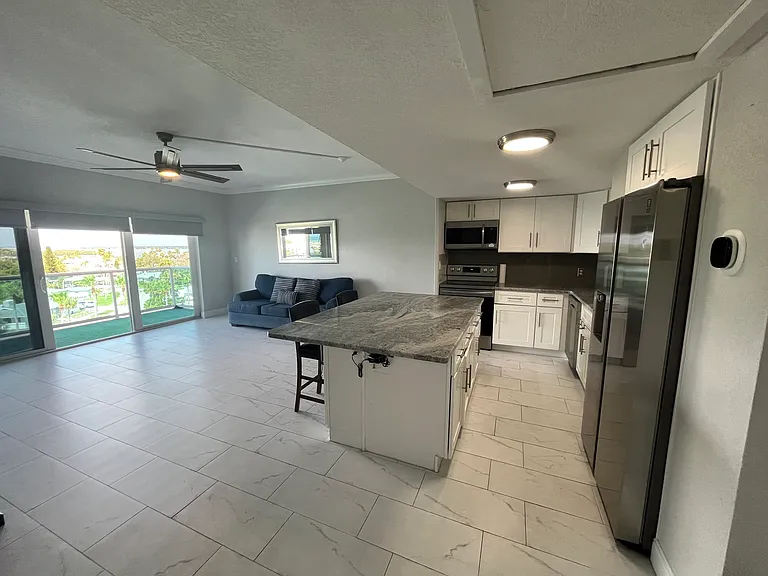 880 Mandalay Ave #N502 — Photo 8