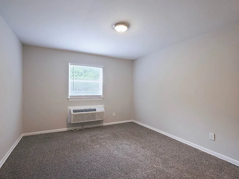 Modern Living in the Heart of Northlake — Photo 57