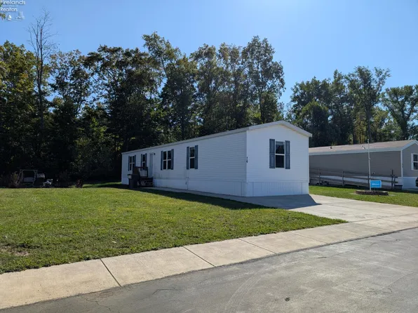 220 Maple Ln Lot 76, Green Springs, OH 44836