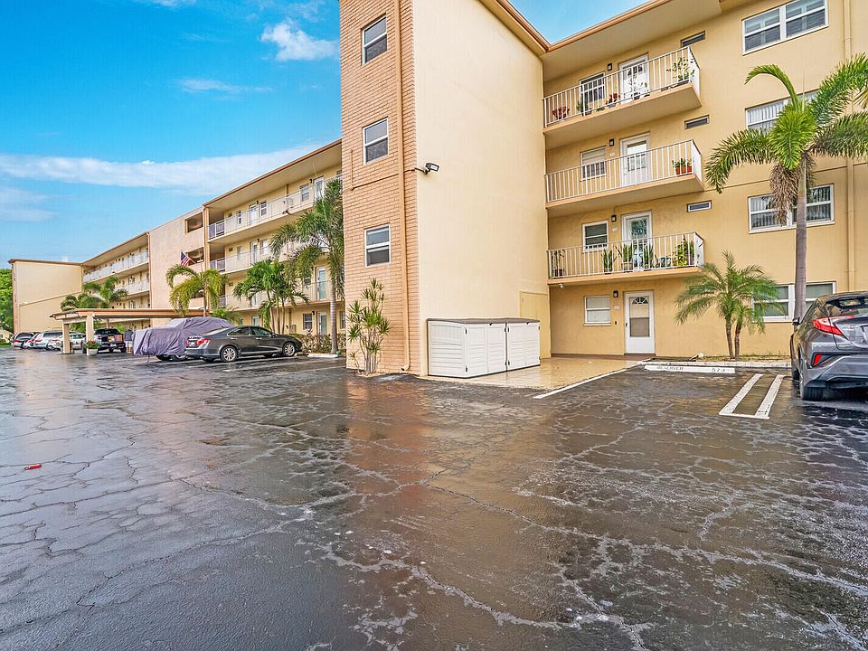 1st image of 2520 NE 1st Court #405