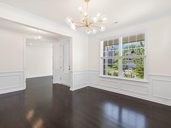 3rd image of 9582 Garamont Pkwy NW