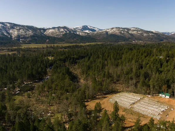 0 June Dr, Cave Junction, OR 97523