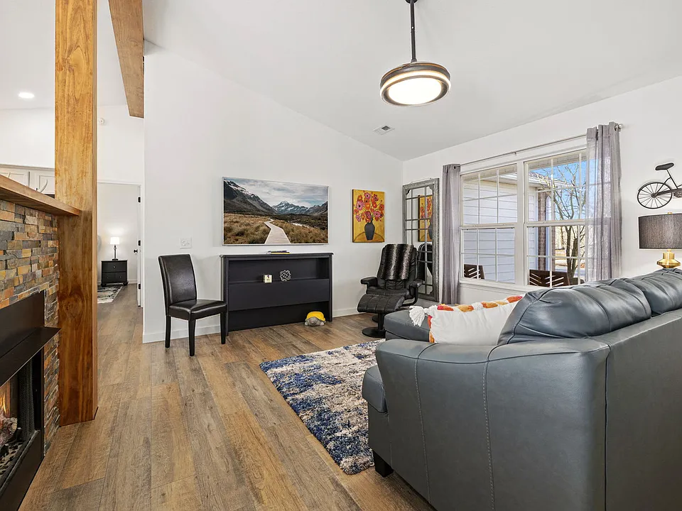 13 Orleton Ln #ID1221943P