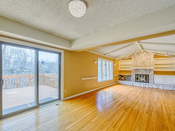 2nd image of 2705 71st St