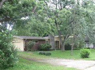 143 Community Dr, Dayton, OH