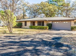 6327 Valley Ridge Dr, Fort Worth, TX 76140