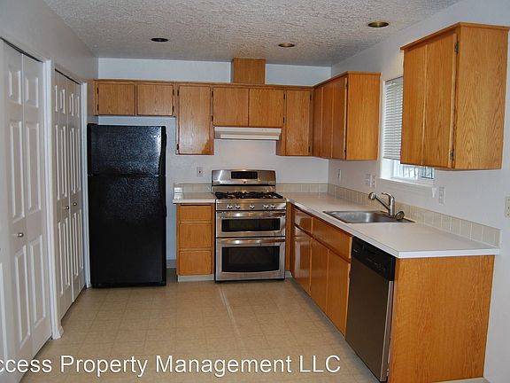 5th image of 21621 SE Alder St #21625