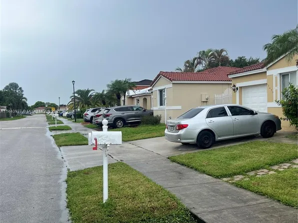 17434 SW 143rd Pl, Miami, FL 33177