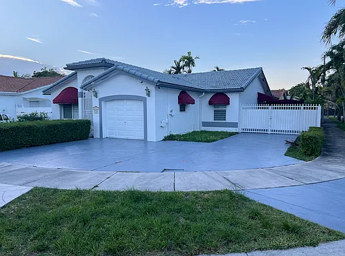 14307 SW 23rd Ln Photo 1