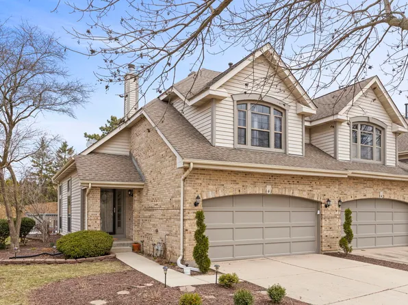 141 Benton Ln, Bloomingdale, IL 60108