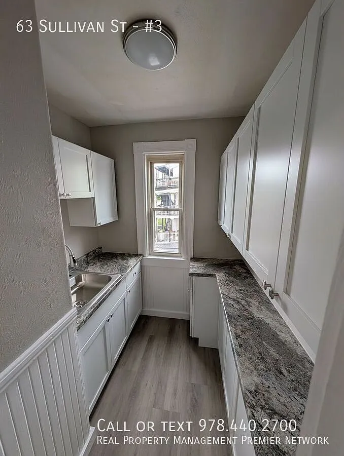 2+ Bedroom in Manchester — Photo 4