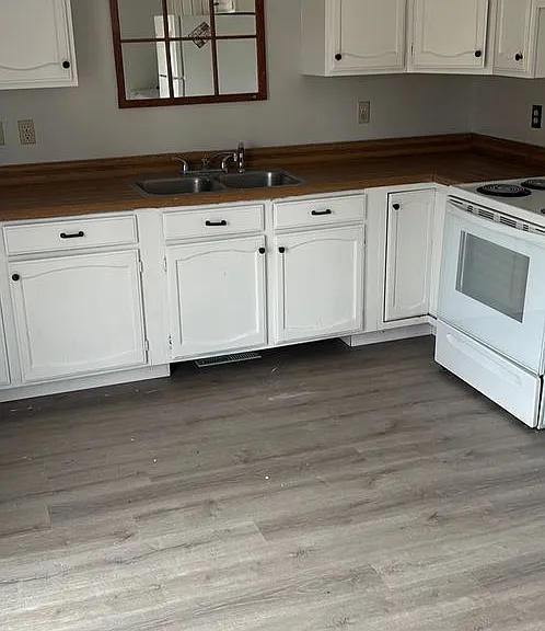 512 W 3rd Ave — Photo 3