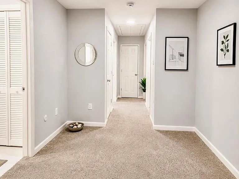 14011 Wickersham Ln — Photo 15