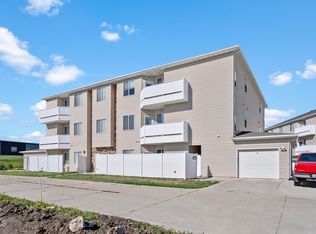 4912 Ottawa St Unit 4, Bismarck, ND 58503