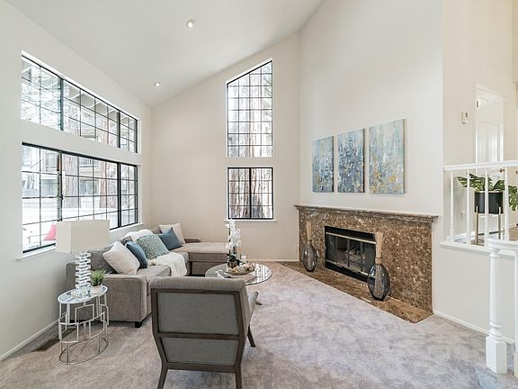 5th image of 5991 Post Oak Cir