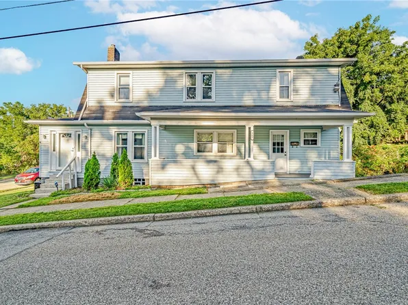 365 Murtland St, Springdale, PA 15144