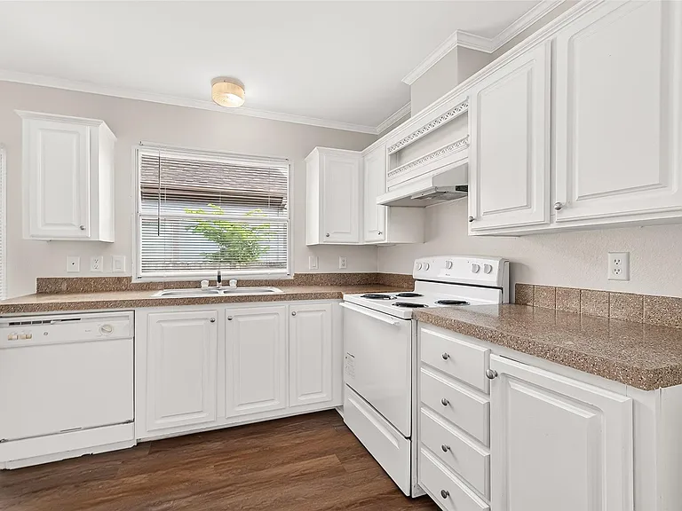 11918 Greensbrook Forest Dr — Photo 14