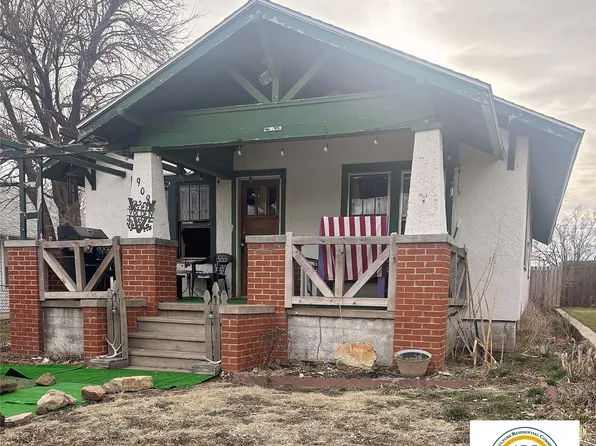 909 Main St, Deerfield, KS 67838