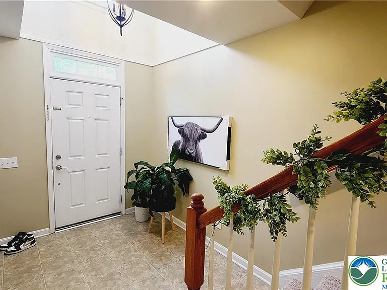 8507 Putnam Ct — Photo 3