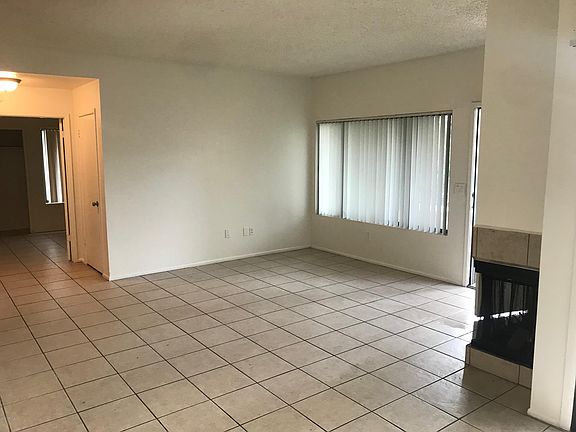 4th image of 9419 N 59th Ave Unit 139