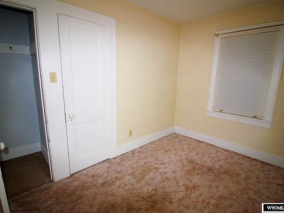 4th image of 1702 W C St