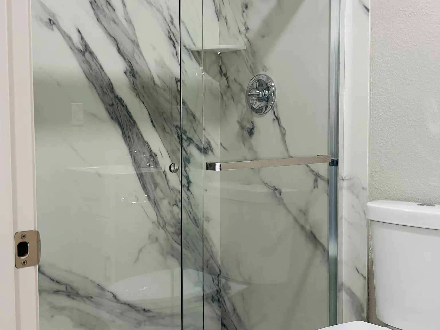 1 bed, 650 sqft, $1,700 — Photo 3