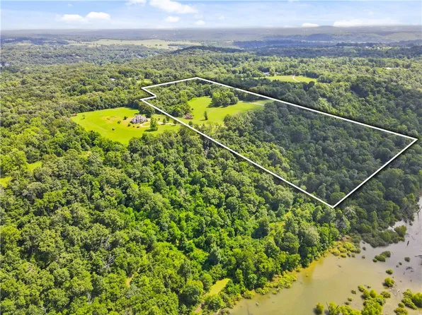 Campbell Ln, Fayetteville, AR 72703