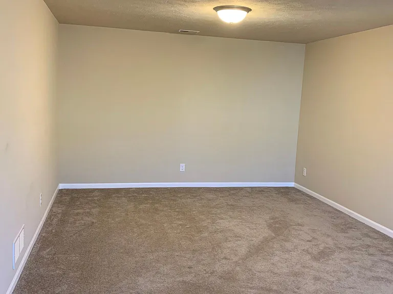 9037 Potter St — Photo 17