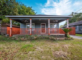 2518 Melbourne St, Houston, TX 77026