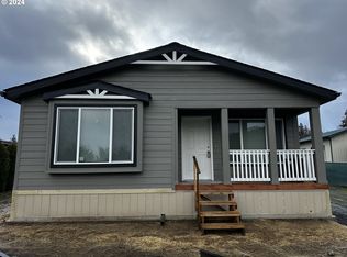 644 Main St, Yoncalla, OR 97499