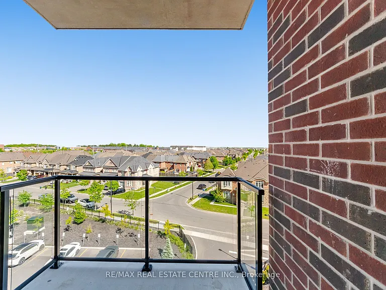 830 Megson Ter #513 — Photo 33