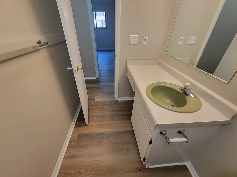 500 Manhattan Dr #D1 — Photo 19