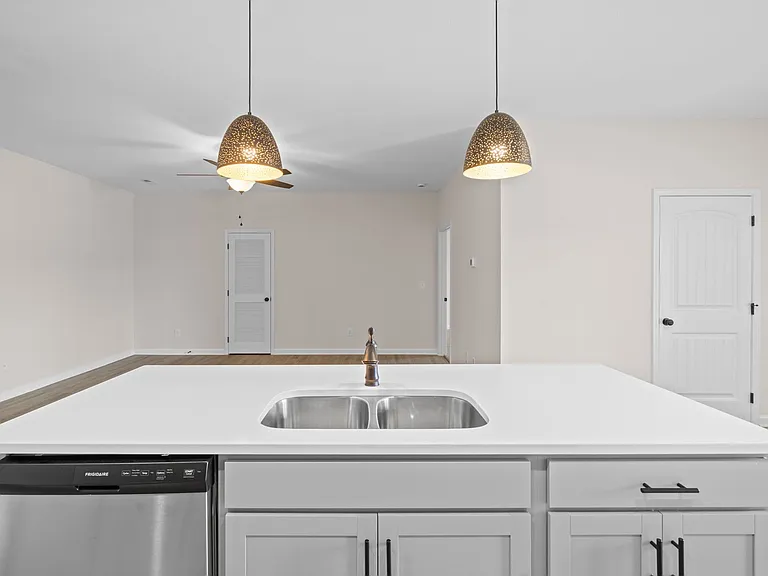 Millswood Dr — Photo 10