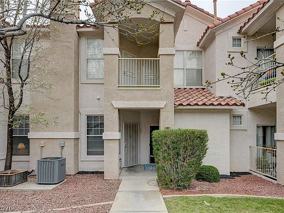 2nd image of 8555 W Russell Rd Unit 1017