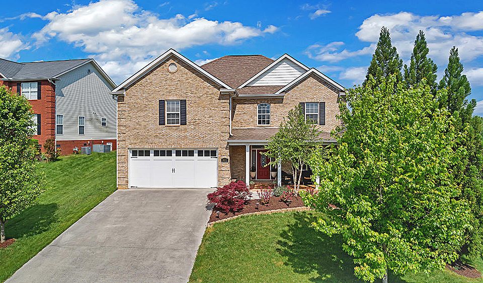1st image of 10341 Ivy Hollow Dr