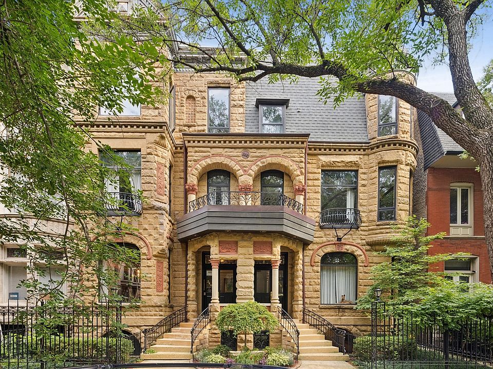 1st image of 540 W Belden Ave APT 3B