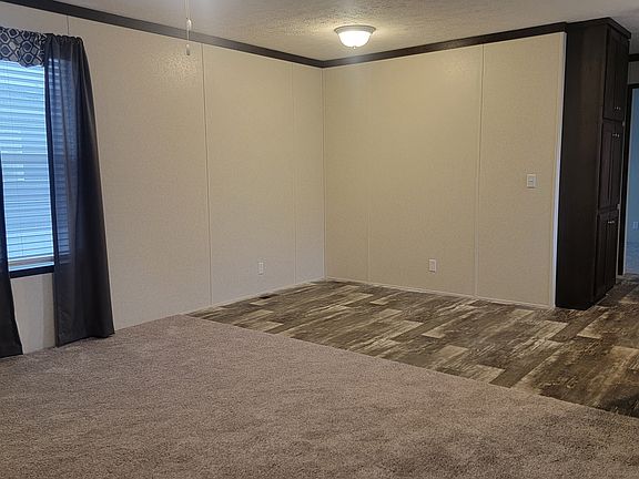 3rd image of 291 Mulberry #291
