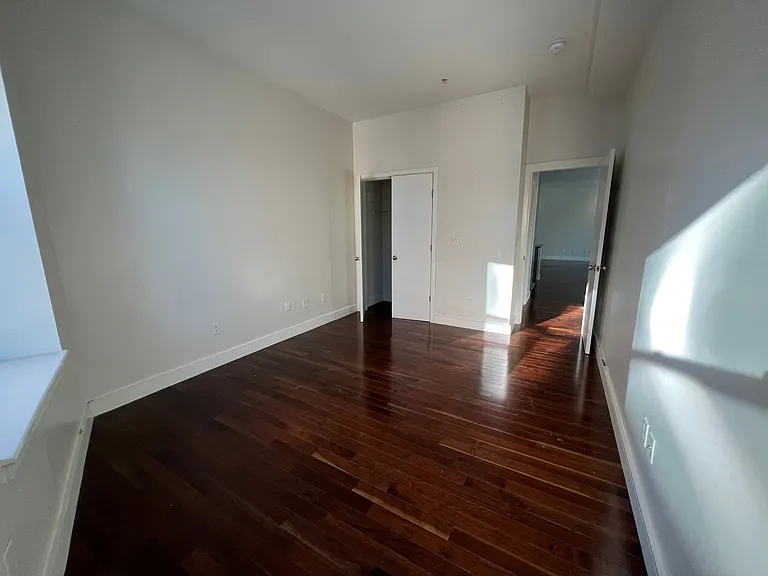 460A Harrison Ave #201 — Photo 8