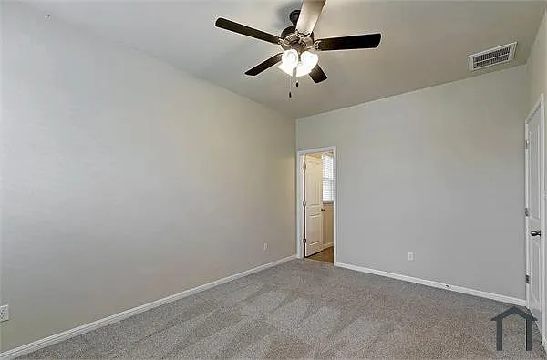 3 bed, 1110 sqft, $2,250 — Photo 1