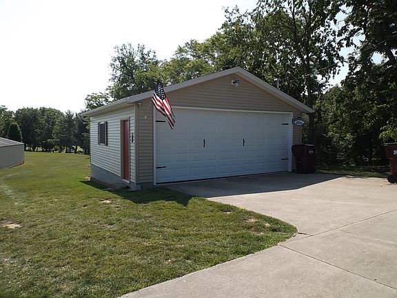 24'x24' Det. Garage W/Elect.