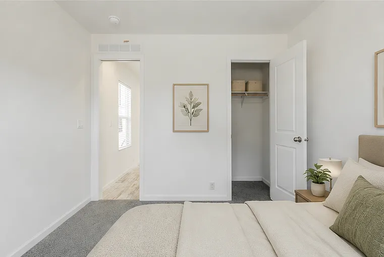 1 bed, 350 sqft, $1,895 — Photo 4